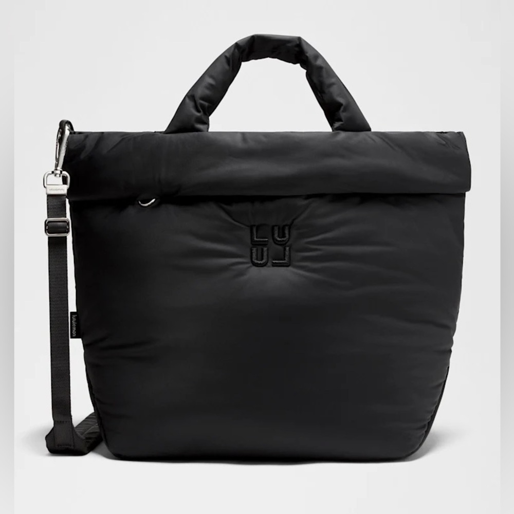 lululemon athletica on my level puffer tote